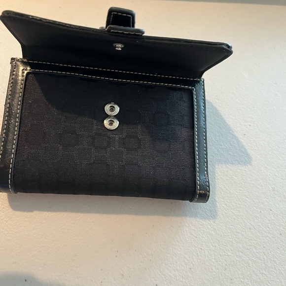 Unbranded vintage  ladies trifold wallet, black - Picture 4 of 7